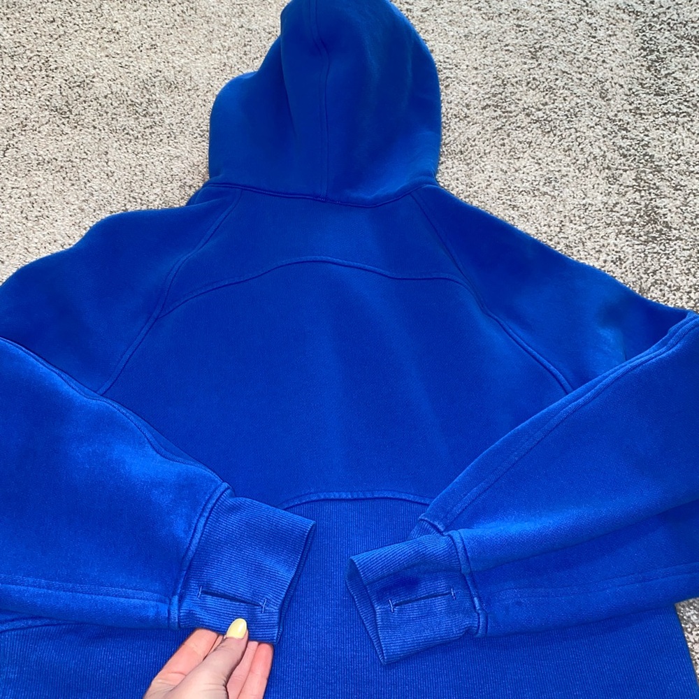 Lululemon Scuba Oversized Half-Zip Hoodie
Cerulean Blue - Picture 10 of 14